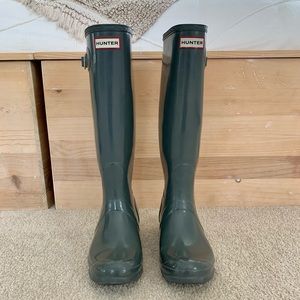 HUNTER ORIGINAL TALL GRAY RAIN BOOTS